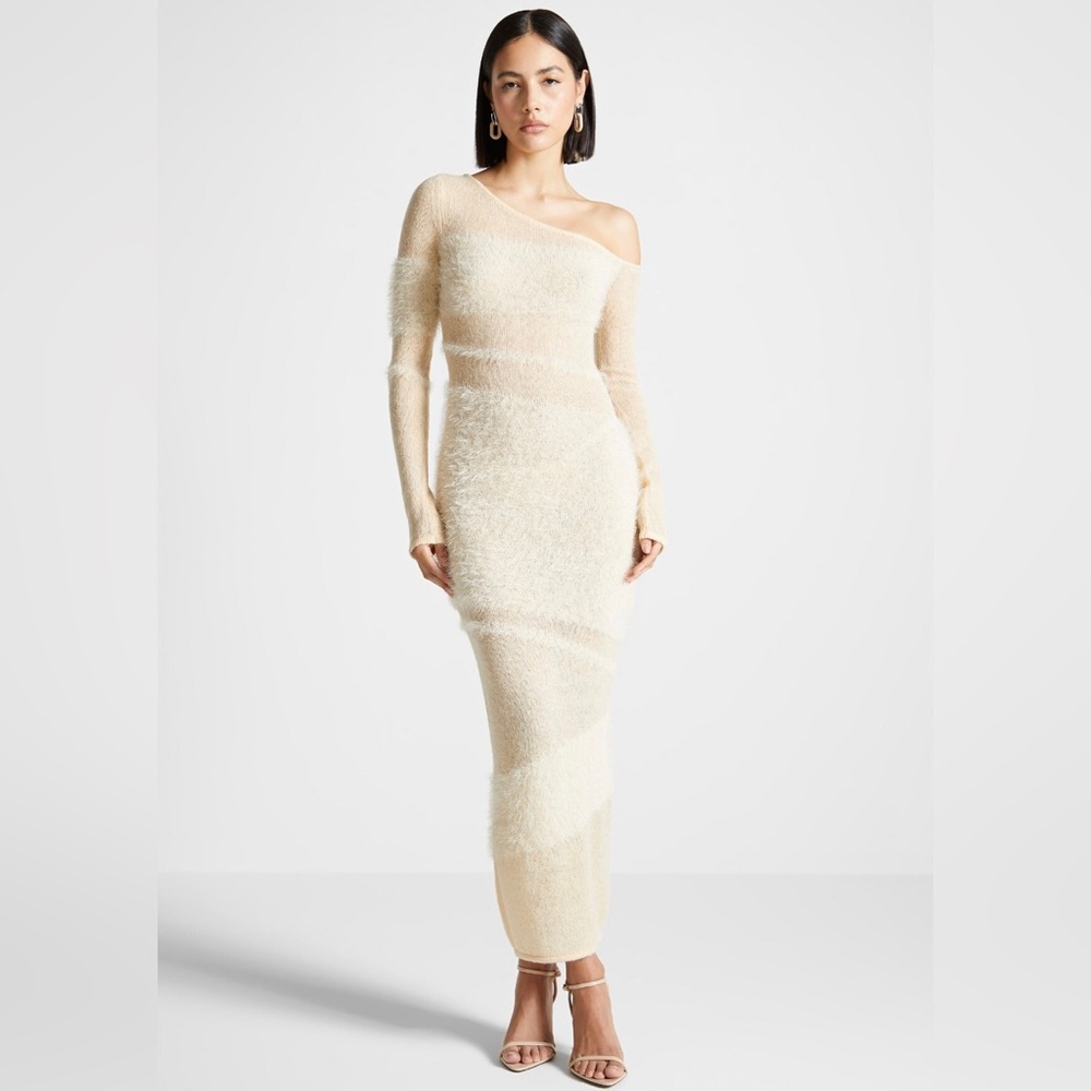 Manière de Voir Off Shoulder Knit Maxi Dress M Cream